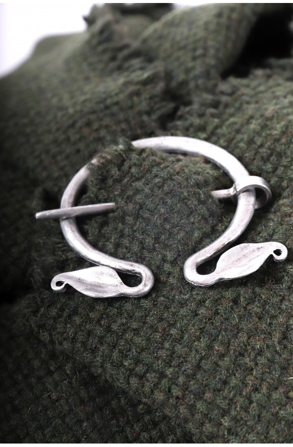 Leaf fibula or penannular brooch
