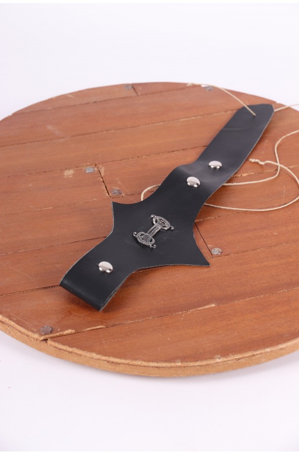 Accesorio de guerrera de cuero para...