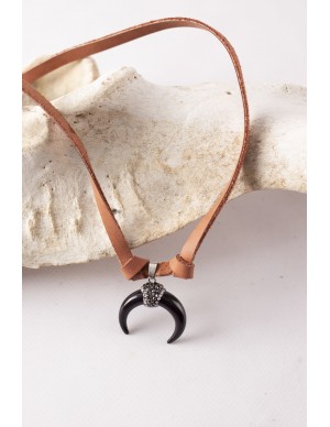 Medieval pendant Black...