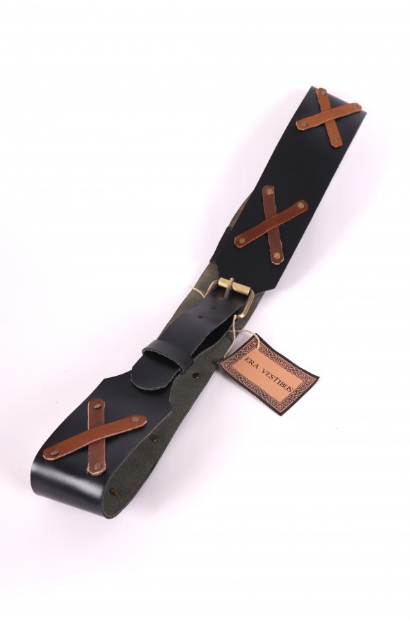 Cinturón medieval de cuero negro con...