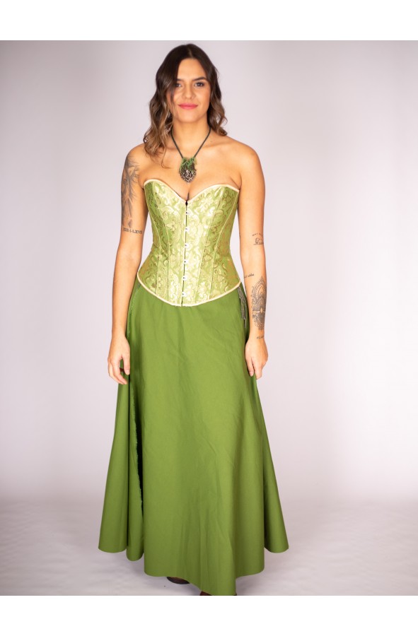 Falda medieval verde deshilachada