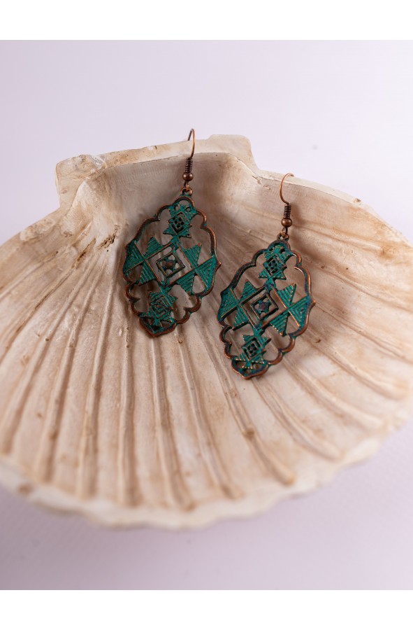 Timeless Elegance: Handcrafted...