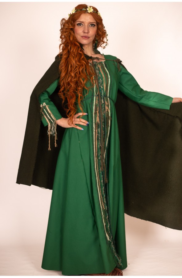Medieval Green Dress with Thread...