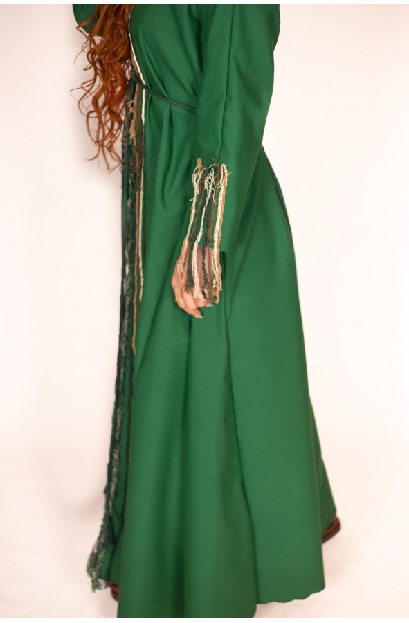 Medieval Green Dress with Thread...