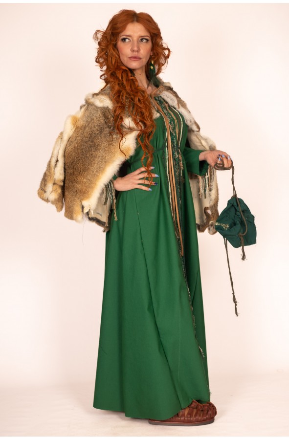 Medieval Green Dress with Thread...