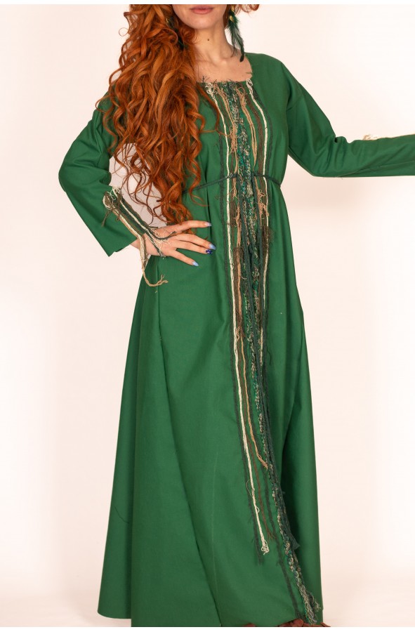 Medieval Green Dress with Thread...