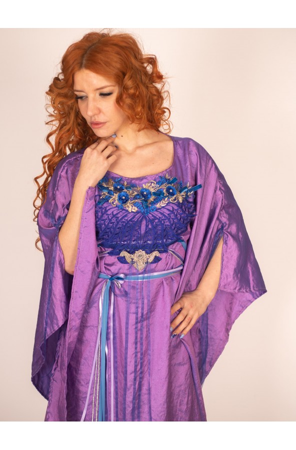 Vestido Medieval Floral Artesanal:...