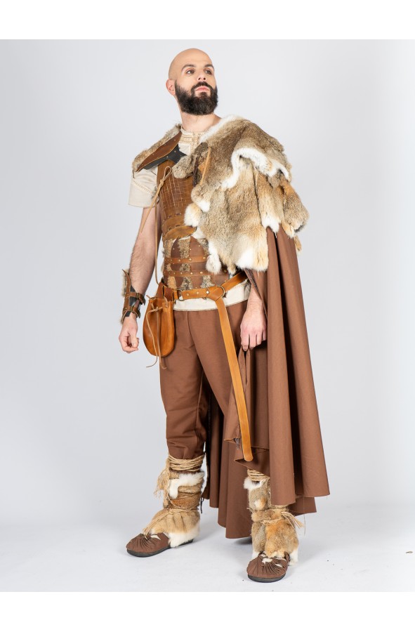 Rabbit Fur Cloak – Warmth and...