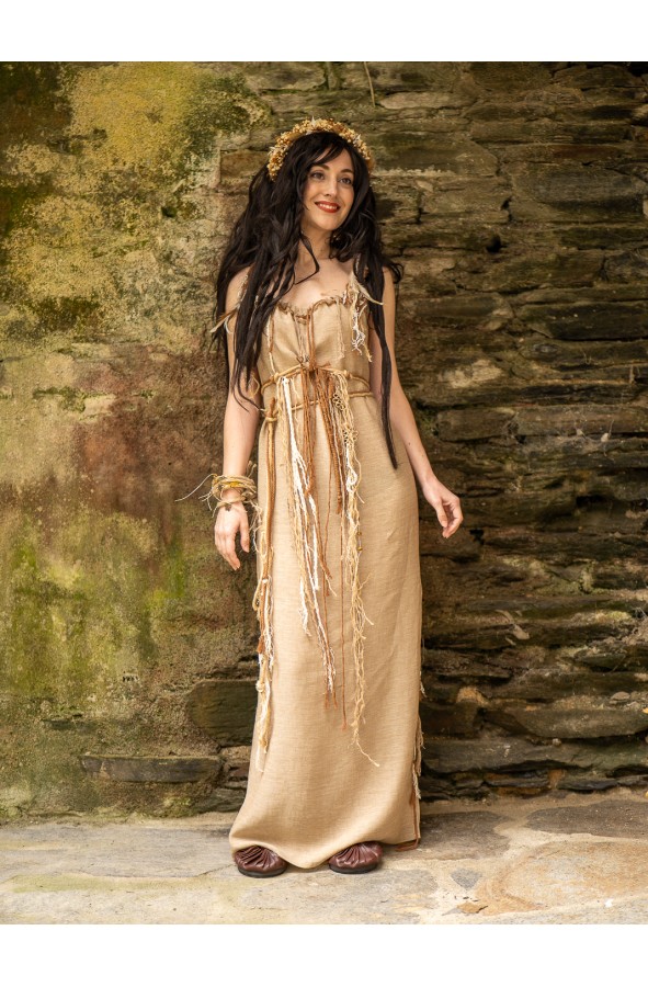 Vestido celta o vikingo fresco con...