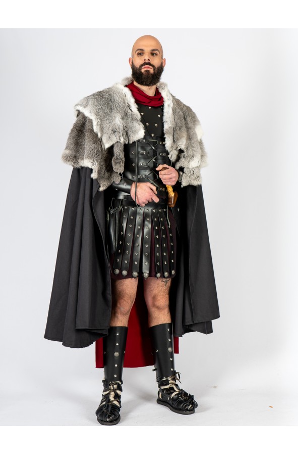 Roman black cloak with rabbit fur