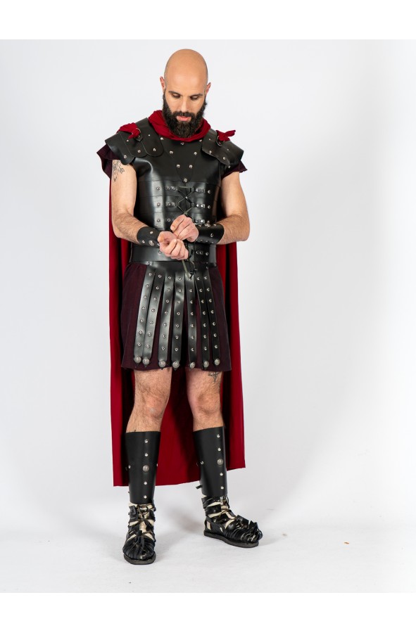Armadura romana de piel negra lórica...